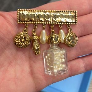 Carolee Gold Tone Brooch